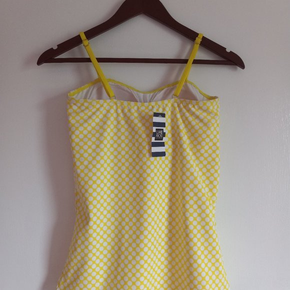 Lime Ricki Tankini Swim Top Size L Adjustable Straps Yellow NWT - Picture 5 of 5